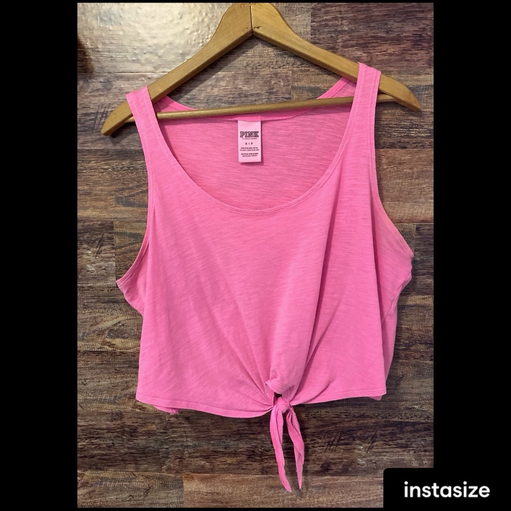 PINK- fitness crop tank top with tied detail.